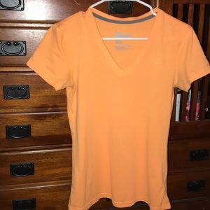 orange shirt